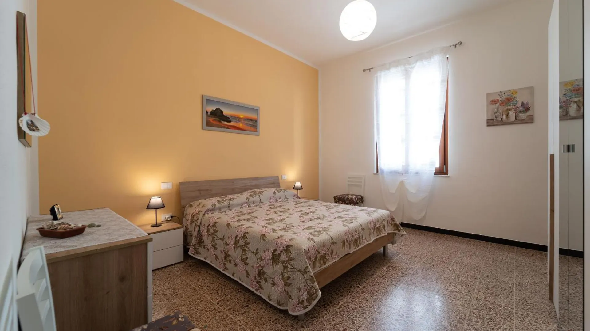 Summer Riviera- Appartamento In Centro contacts